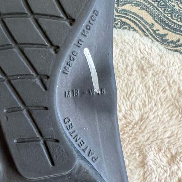 OOFOS OOriginal Flip Flop Sandals Comfort Recovery Shoes Black Men 18 - Picture 10 of 13